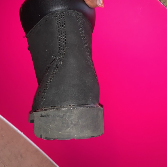 Timberlands - Picture 5 of 7